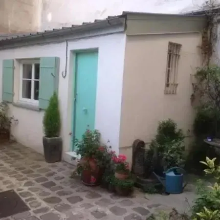 Appartamento Cosy A 12m² Avec Terrasse Privee Parigi
