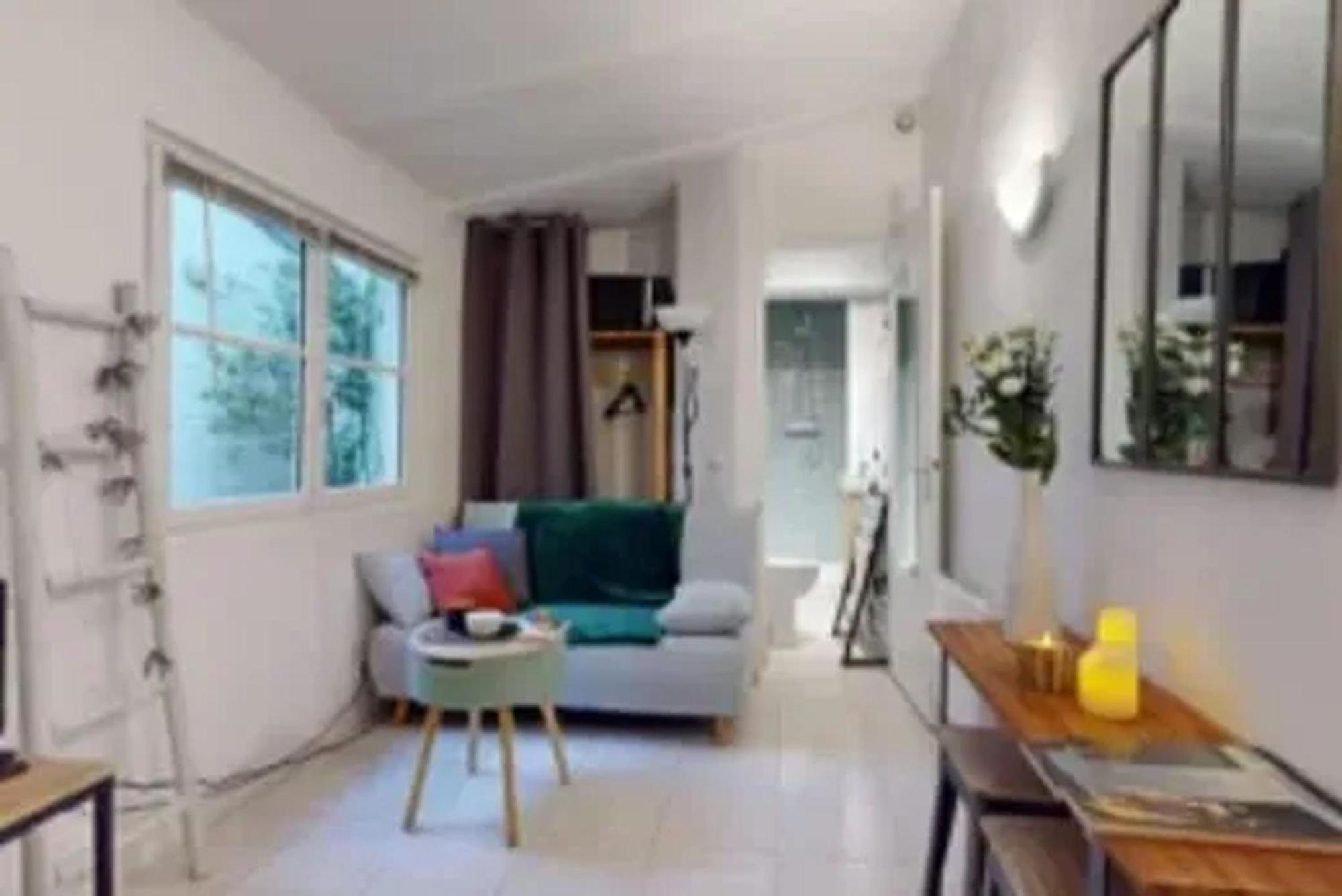 Cosy A 12m² Avec Terrasse Privee * Parigi