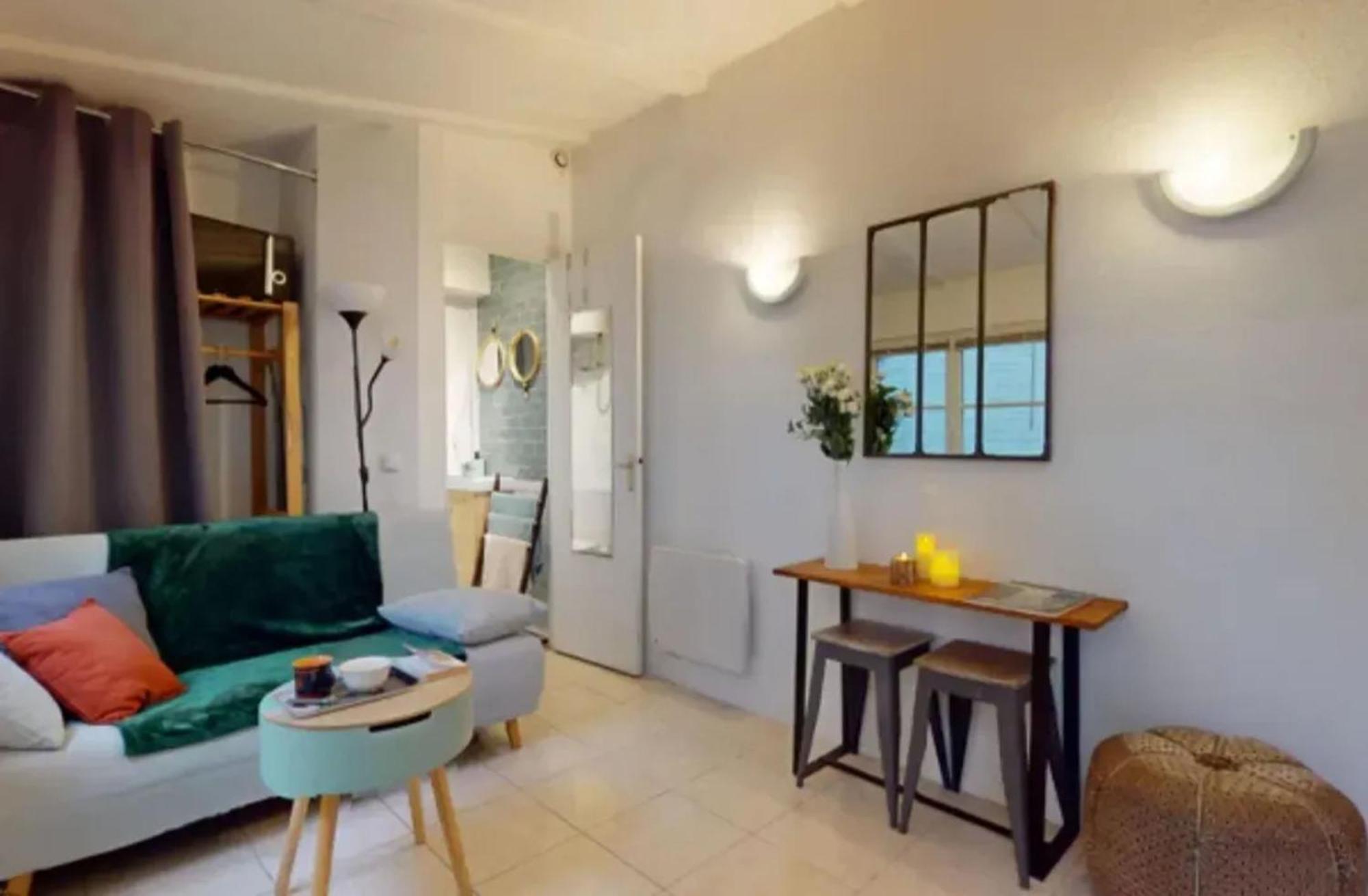 Appartamento Cosy A 12m² Avec Terrasse Privee Parigi
